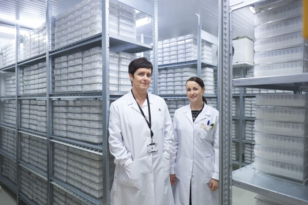 SCIENCE | deCODE genetics